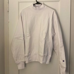 SIZE SMALL CHAMPION SWEATSHIRT URBAN OUTFITTERS